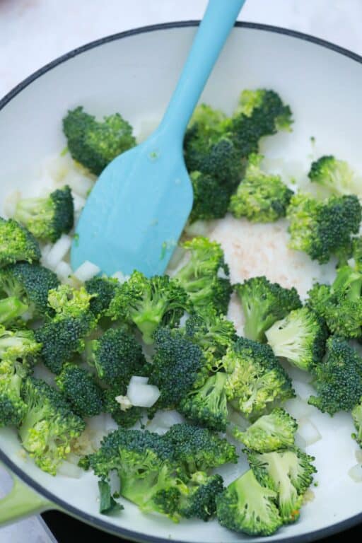 Easy Chicken and Broccoli Pasta Bake Recipe