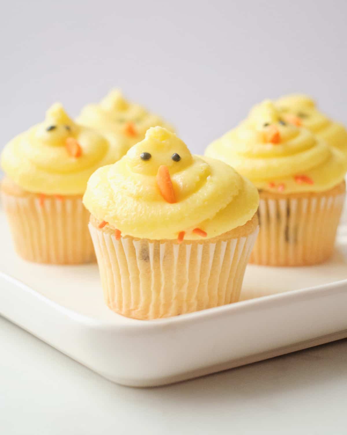 How To Make The Easiest Chick Cupcakes