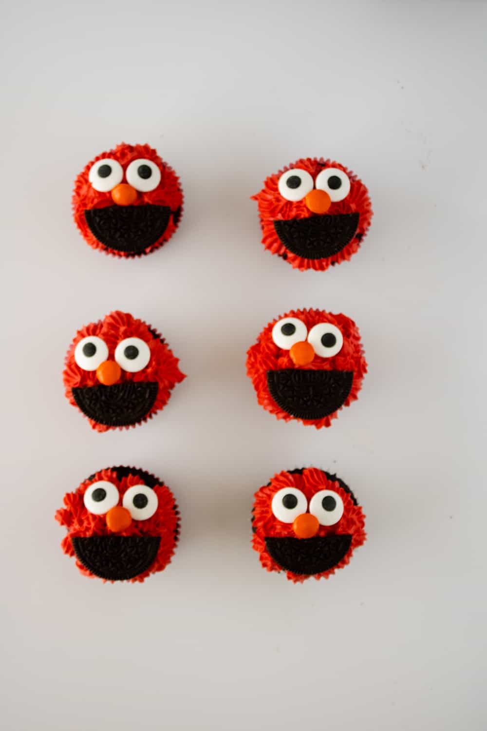 Elmo Cupcakes