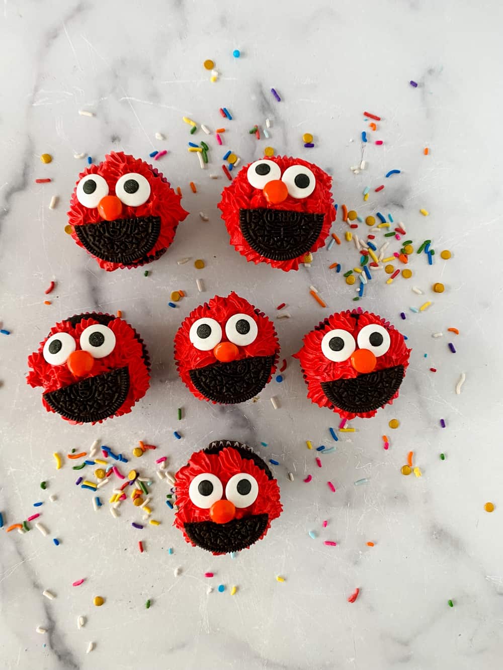 Elmo Cupcakes