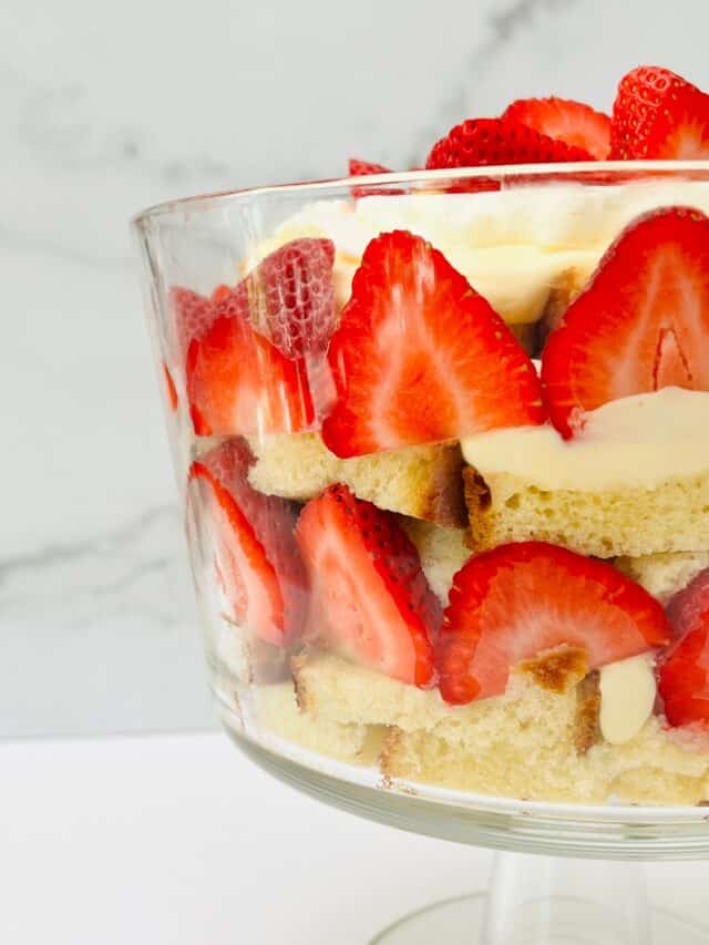 This Easy Strawberry Trifle Is The Perfect Summer Dessert