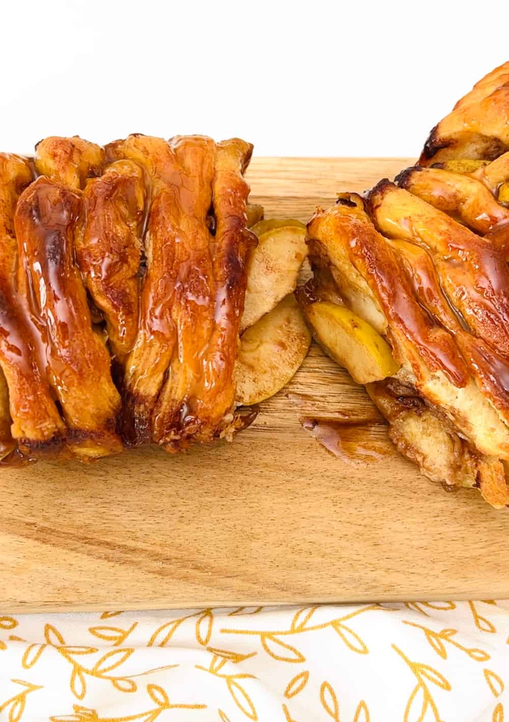 Apple Pull Apart Bread With Biscuits