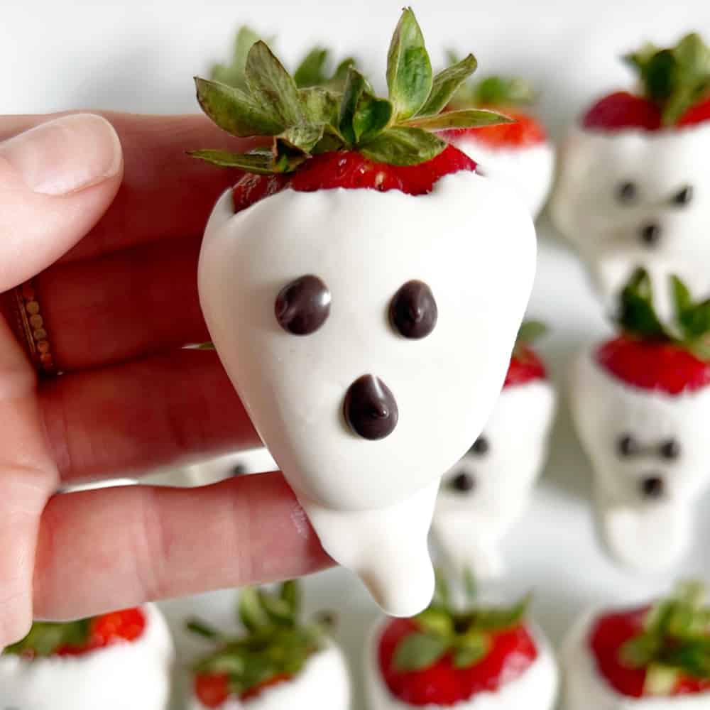 Spooky Ghost Strawberries And The Scary Part, Only 3 Ingredients