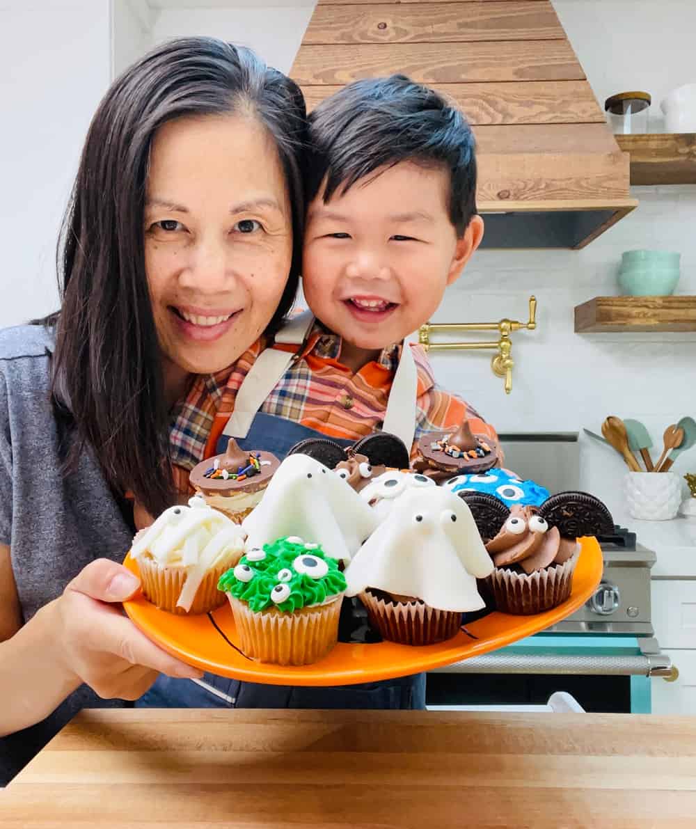 halloween cupcakes