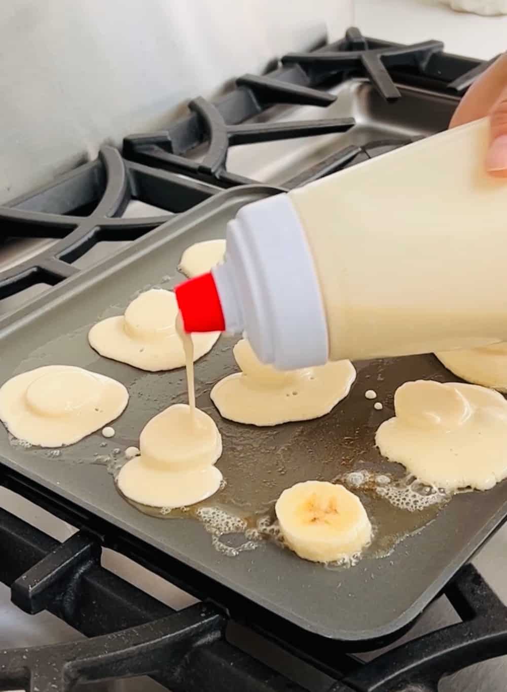 Whiskware Pancake Mixer – The Easiest Way To Make No-Mess Pancakes