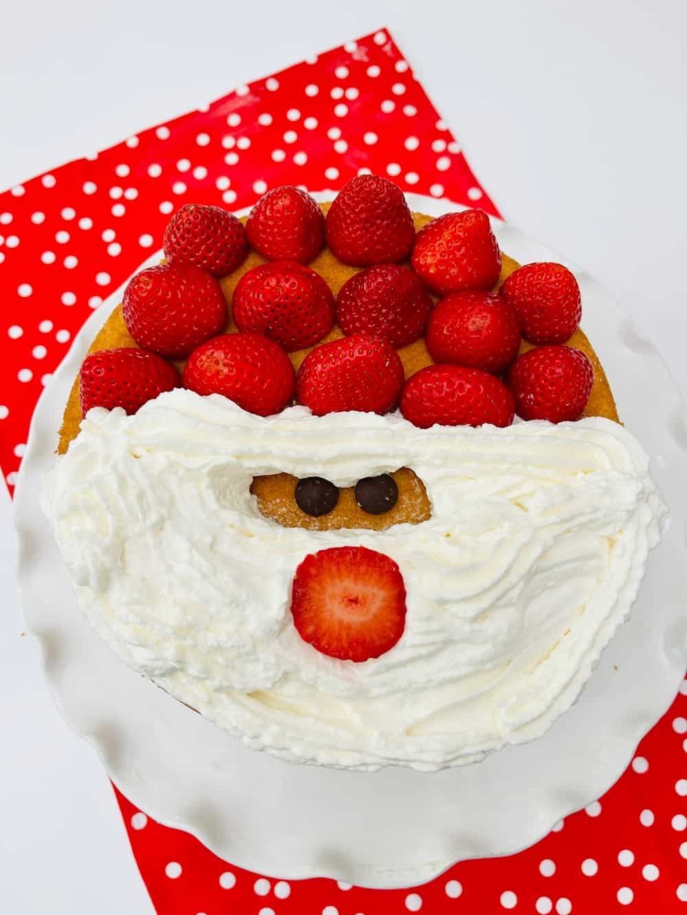 Santa Claus cake - Christmas cake decoration ideas - Kiddie Foodies