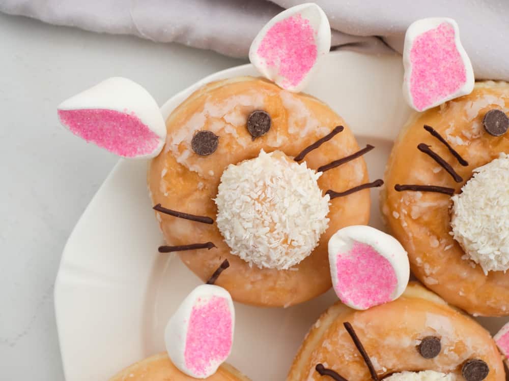 bunny easter donuts