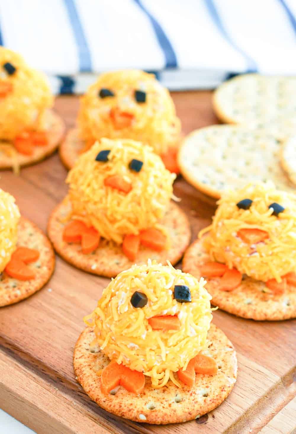 Mini Chicks Cheese Balls - Easter Appetizer