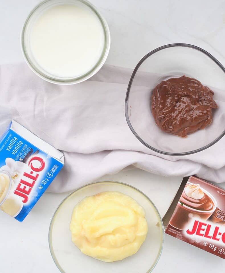 Easy Homemade Vanilla and Chocolate Jello Pudding Pops