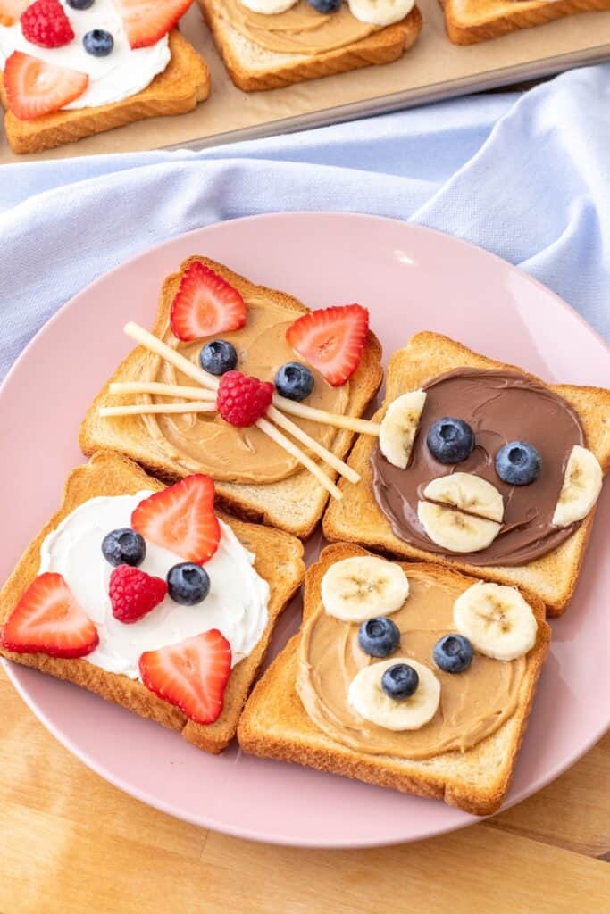 Cute Animal Face Toast: 4 Adorable and Easy Ideas!