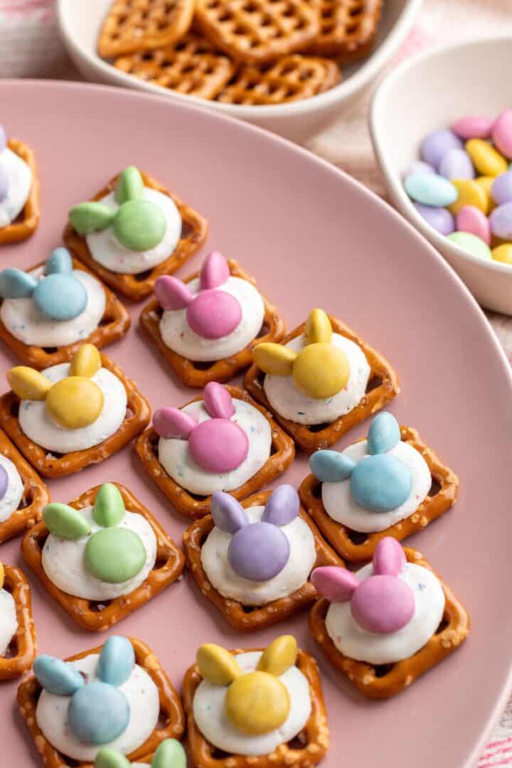 Hop into Spring with Adorable Bunny Pretzels!