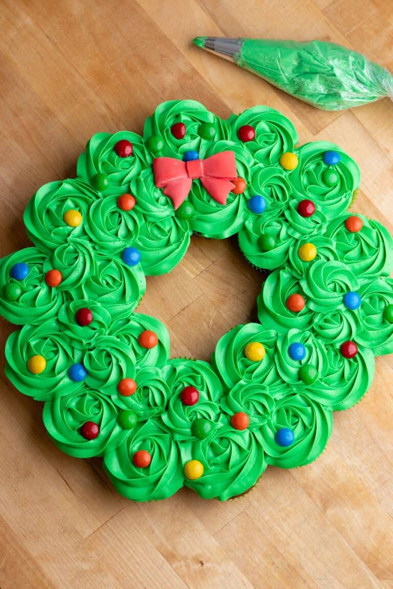 Wreath Cupcakes