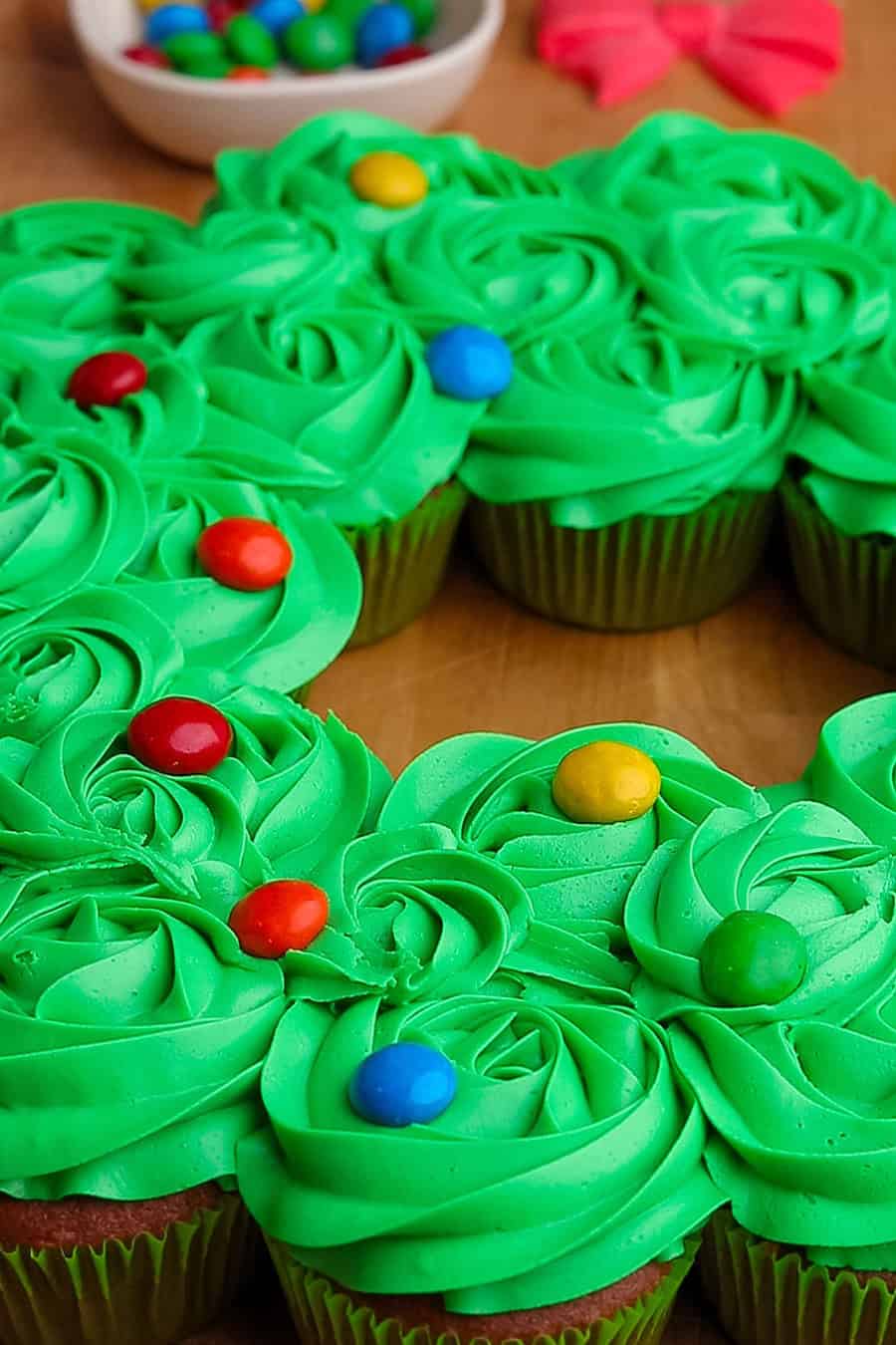 Wreath Cupcakes
