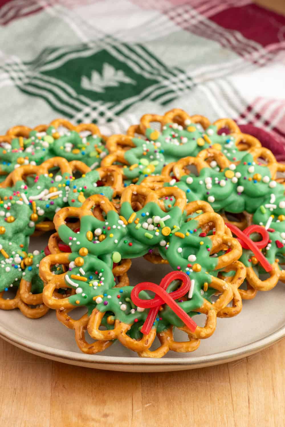 Pretzel Wreaths