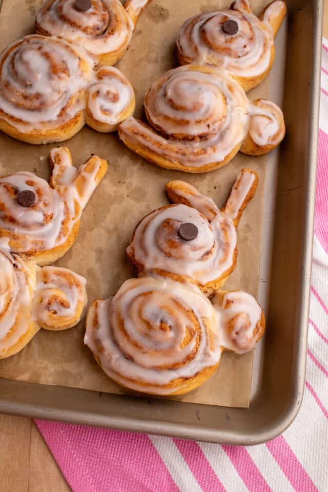 These Bunny Cinnamon Rolls Are The Sweetest Easter Treat