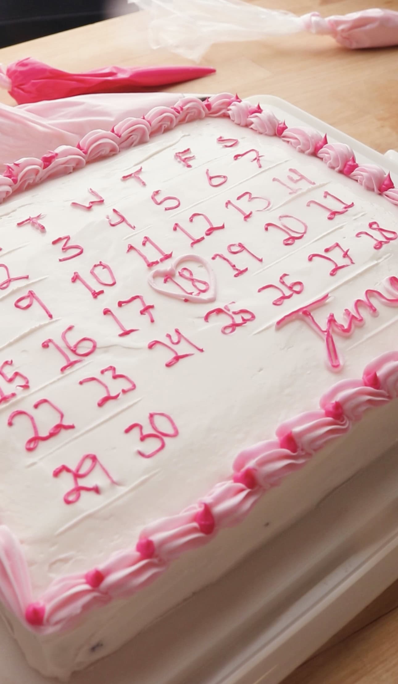 calendar cake